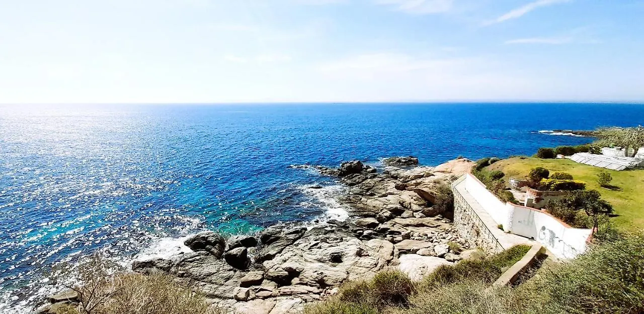 Meda Chica Roses Canyelles, Costa Brava kontakter